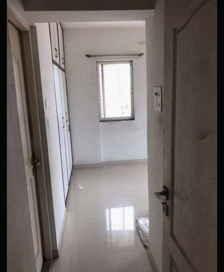 Bathroom, puranik-capitol 2 Bedroom 662 Sq.Ft. Apartment In Ghodbunder Road Thane 8043819