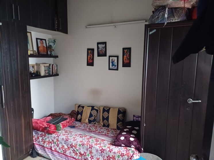 Bedroom, aditya-celebrity-homes 1 Bedroom 550 Sq.Ft. Apartment In Sector 76 Noida 8043833