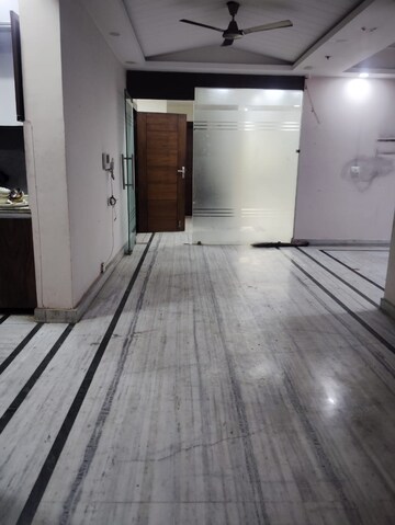 Room in 3 BHK Apartment at Dasnac Burj, Sector 75 – for Rent