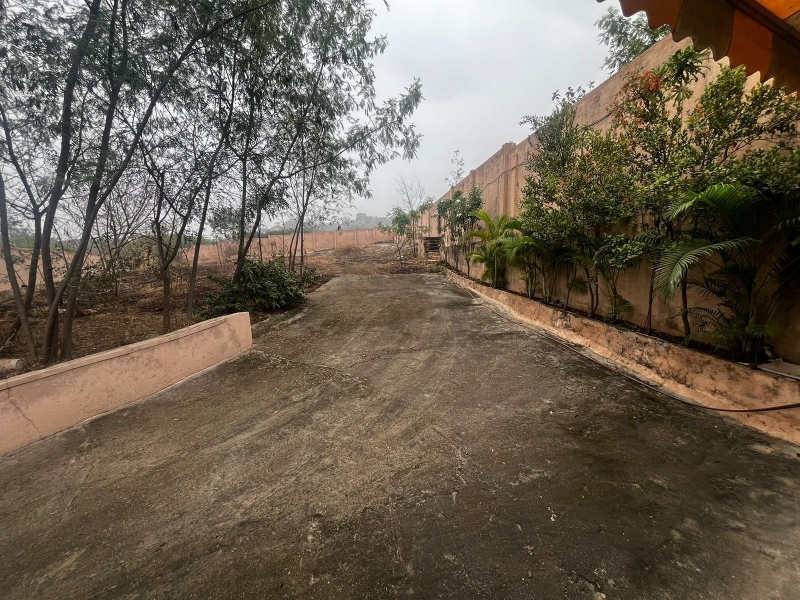 Plot For Sale in Shamshad 