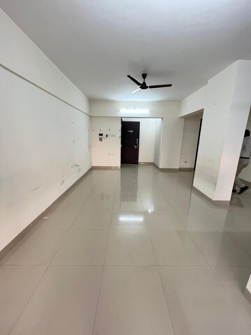 Building Lobby in 3 BHK Apartment at Vyas Ranjeet Heights, Rambaug Colony – for Rent