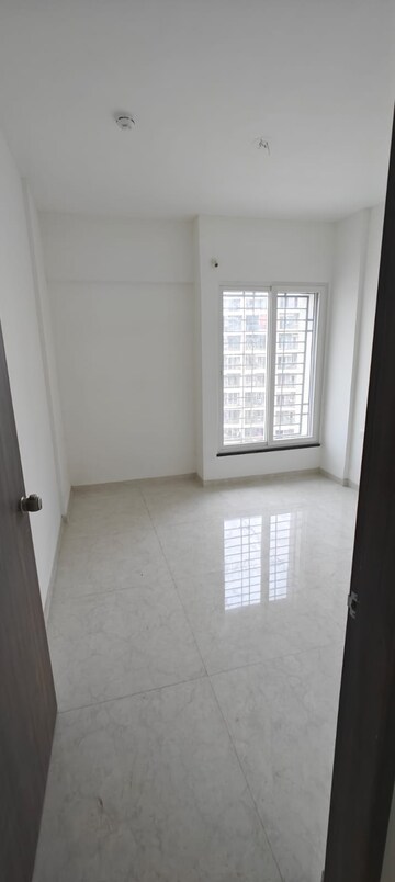 Master Bedroom in 3 BHK Apartment at Majestique Towers East Wing B, Kharadi – for Rent