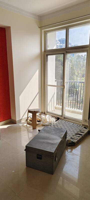 Living Room in 3 BHK Apartment at Amrapali Platinum, Sector 119 – for Sale