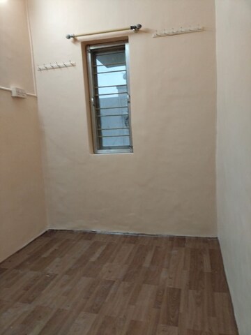 Room in 1.5 BHK Apartment at New BEST Worker CHS, Goregaon West – for Rent