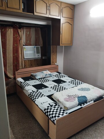 Room in  Pg at Poonam Nagar – for Rent
