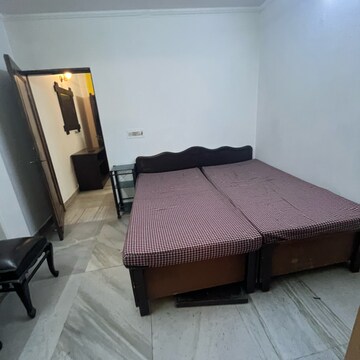 Bedroom in 1 BHK Builder Floor at Khirki Extension – for Rent
