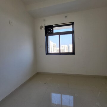 Room in 2.5 BHK Apartment at Runwal Eirene, Yashaswi Nagar – for Sale