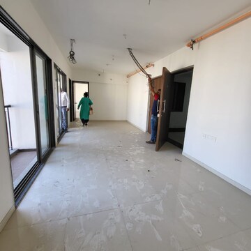 Room in 2.5 BHK Apartment at Runwal Eirene, Yashaswi Nagar – for Sale