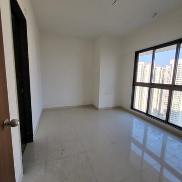 Room in 2.5 BHK Apartment at Runwal Eirene, Yashaswi Nagar – for Sale