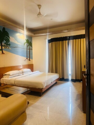 Bedroom in 4 BHK Builder Floor at Sector 15 ii – for Rent