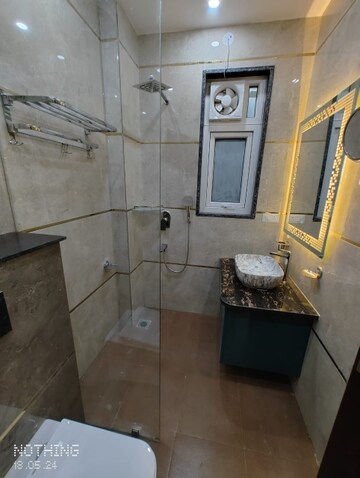 Living Room in 3.5 BHK Builder Floor at Sector 45 – for Rent