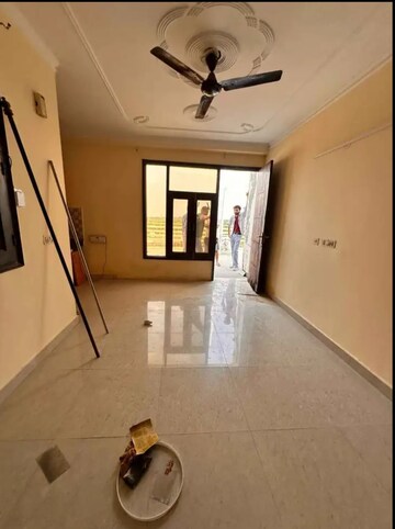 Living Room in 2 BHK Builder Floor at Shastri Nagar – for Rent