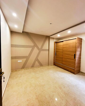 3.5 BHK Builder Floor For Rent in Shastri Nagar