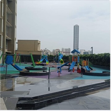  2 BHK Apartment at Bhoomi Celestia, Malad West – for Rent