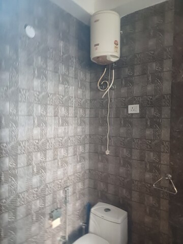 Master Bedroom in 3 BHK Builder Floor at Sector 37 – for Sale