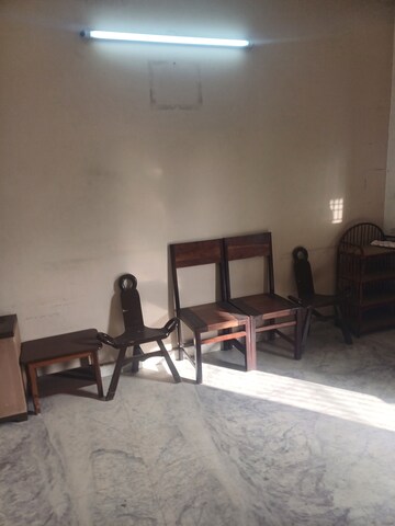 Living Room in 3 BHK Builder Floor at Sector 37 – for Sale