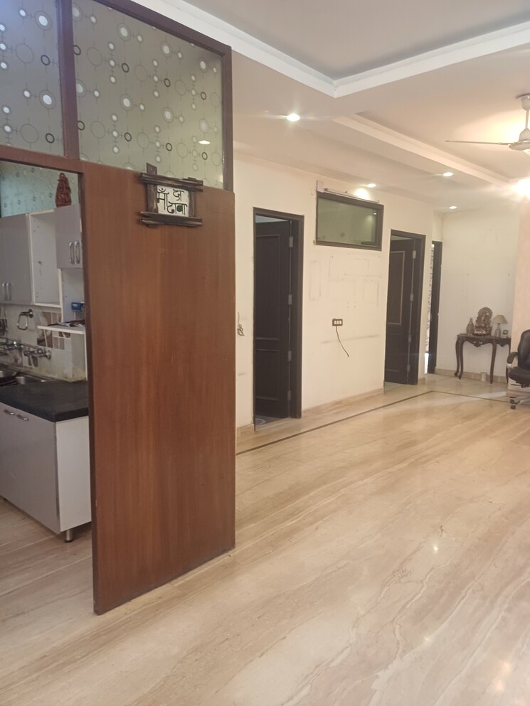 undefined, sector 37 3 Bedroom 267 Sq.Yd. Builder Floor In Sector 37 Faridabad 8044073