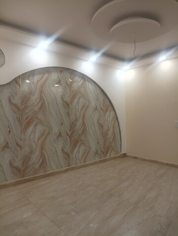 Master Bedroom in 3 BHK Builder Floor at Dhakoli Village – for Sale