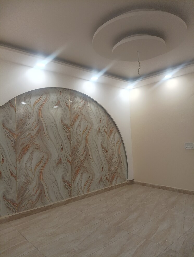 Room, dhakoli village 3 Bedroom 1350 Sq.Ft. Builder Floor In Dhakoli Village Zirakpur 8044075