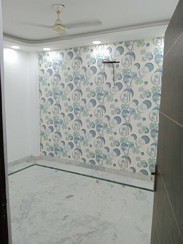 Bathroom in 2 BHK Builder Floor at Govindpuri – for Sale