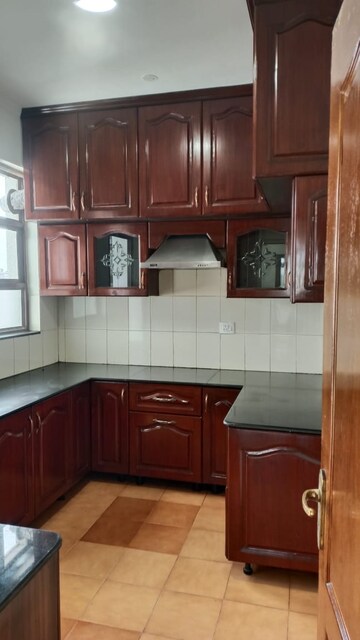 Kitchen in 3.5 BHK Apartment at Vipul Greens, Sector 48 – for Rent
