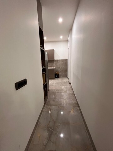 Building Lobby in 3 BHK Apartment at Emaar Emerald Estate, Sector 65 – for Rent