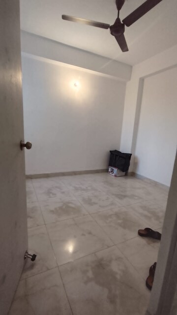3 BHK Apartment For Rent in Sarvome Shree Homes, Sector 45