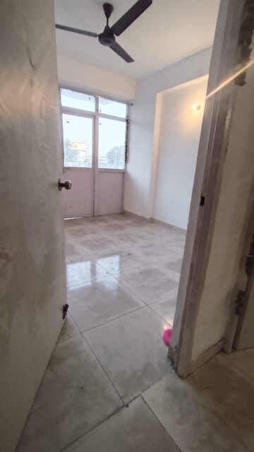Bathroom in 3 BHK Apartment at Sarvome Shree Homes, Sector 45 – for Rent