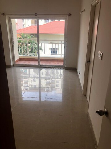 Room in 2 BHK Apartment at Sobha Dream Gardens, Thanisandra Main Road – for Rent