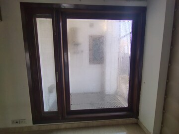  4 BHK Apartment at South Extension ii – for Sale