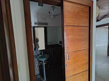 Bathroom in 4 BHK Apartment at South Extension ii – for Sale