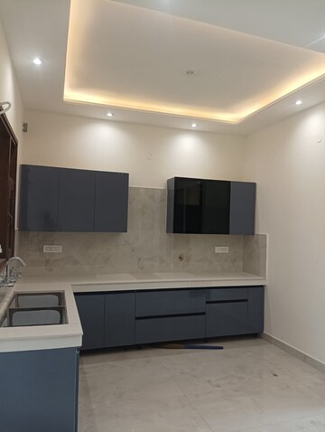 Kitchen in 2 BHK Builder Floor at Guru Nanak Enclave, Dhakoli Village – for Sale