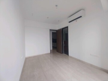 Room in 3 BHK Apartment at Lodha Kiara, Worli – for Sale