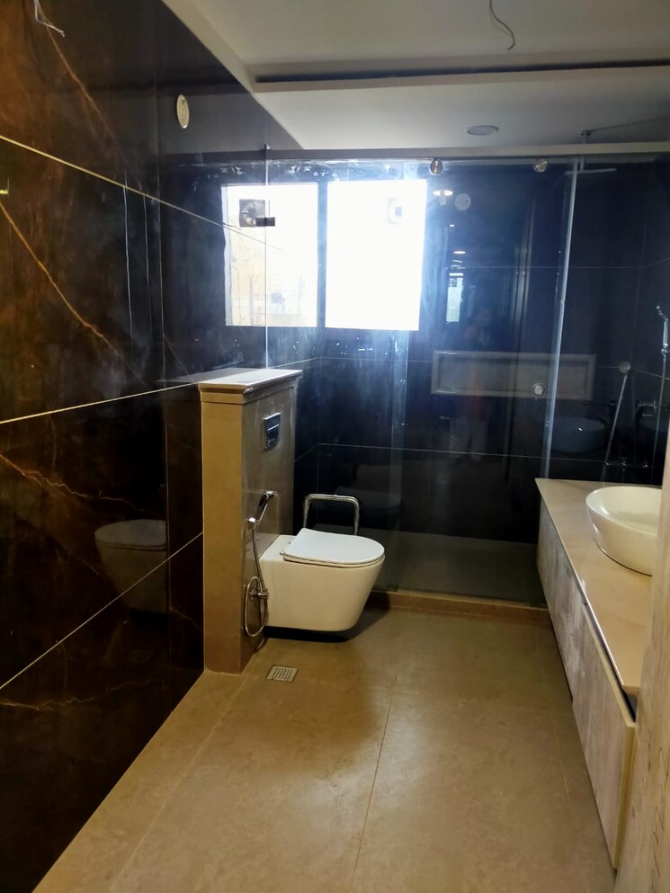 Master Bedroom, palam-vihar-residents-association 4 Bedroom 520 Sq.Yd. Builder Floor In Palam Vihar Gurgaon 8044298