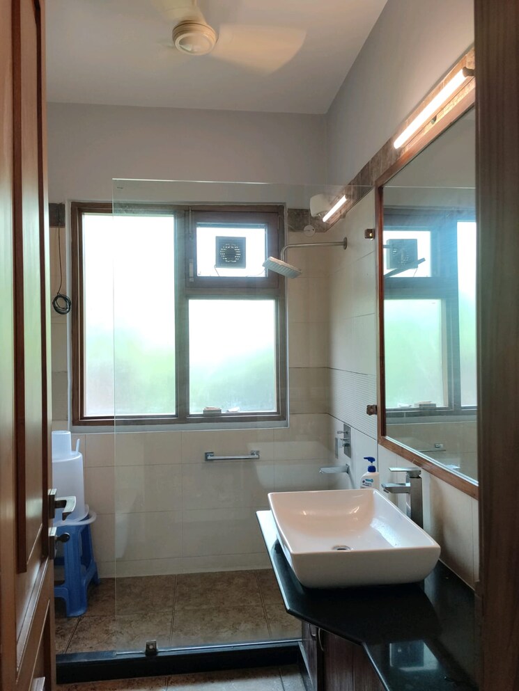 Living Room, palam-vihar-residents-association 4 Bedroom 520 Sq.Yd. Builder Floor In Palam Vihar Gurgaon 8044298