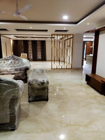 Living Room in 4 BHK Builder Floor at Palam Vihar Residents Association, Palam Vihar – for Sale