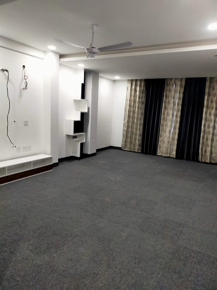 Room, palam-vihar-residents-association 4 Bedroom 520 Sq.Yd. Builder Floor In Palam Vihar Gurgaon 8044298