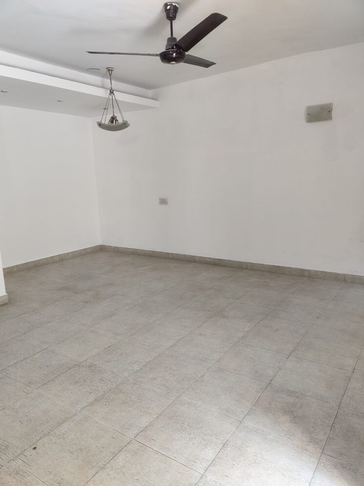 Room, pioneer-park-phase-1 4 Bedroom 2690 Sq.Ft. Apartment In Sector 61 Gurgaon 8044329