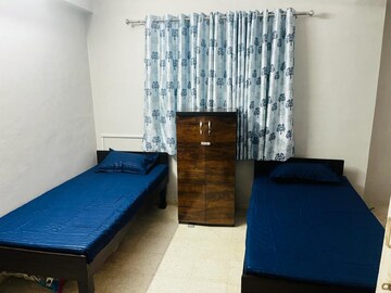  Pg For Rent in Alkapuri