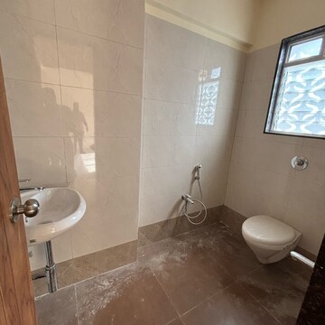 Bathroom in 1 BHK Apartment at Prime Classic, Maratha Colony – for Rent