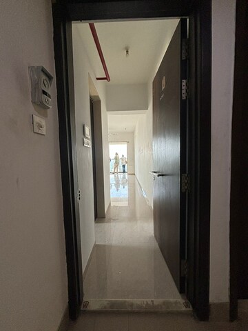 2 BHK Apartment For Rent in JP Decks, Goregaon East