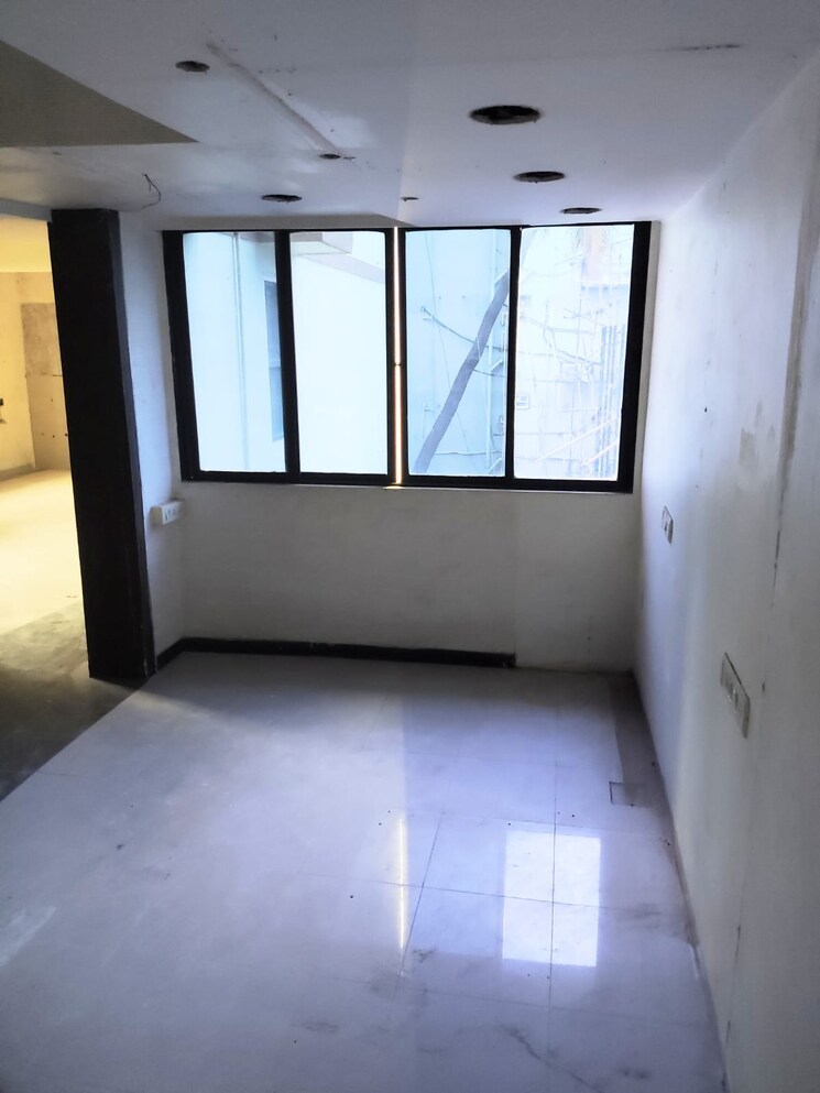 Room, bandra west 1 Bedroom 459 Sq.Ft. Apartment In Bandra West Mumbai 8044442