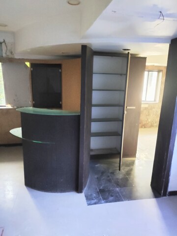 Furnished Amenities in 1 BHK Apartment at Bandra West – for Sale
