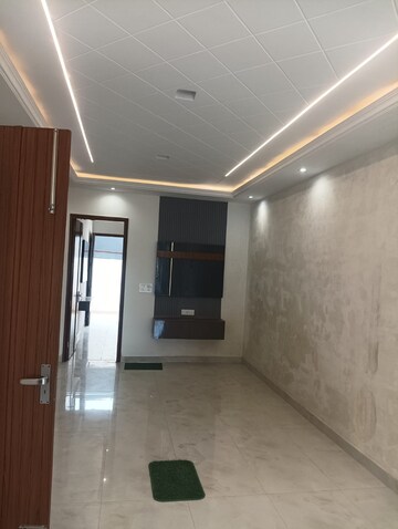 Room in 3 BHK Independent House at Sanauli – for Sale