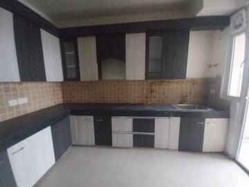 3 BHK Apartment For Rent in Mahagun Mywoods, Sector 16c Greater Noida