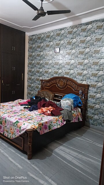 Bedroom in 2 BHK Builder Floor at Ashoka Enclave Faridabad, Sector 34 – for Rent