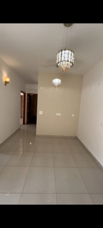 Room in 4 BHK Apartment at ABA Ivy County, Sector 75 – for Sale
