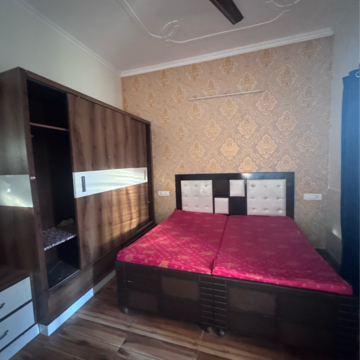 Room in 2 BHK Apartment at Kharar Landran Road – for Rent