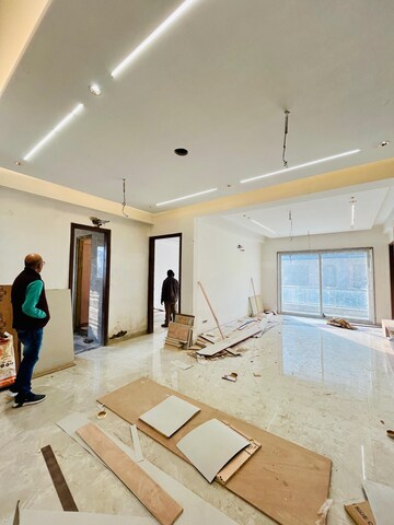 Living Room in 3.5 BHK Builder Floor at Ansal API Esencia, Sector 67 – for Sale