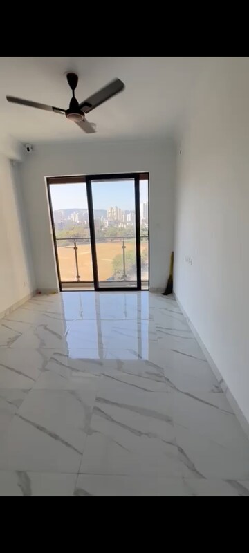 Room in 2 BHK Apartment at Risland The Icon, Dhokali – for Rent